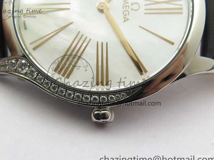 0116 StreetReady Ladies’ De Ville Trésor Diamond SS 3AF 1:1 Best Edition White MOP Dial RG Markers On Black Fabric strap Swiss Quartz 7884